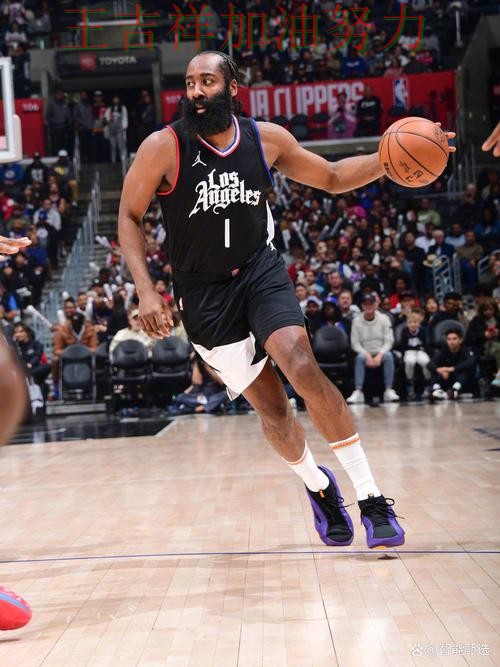 哈登状态回升引发热议 球队状态回暖值得关注 哈登状态回升引发热议 球队状态回暖值得关注